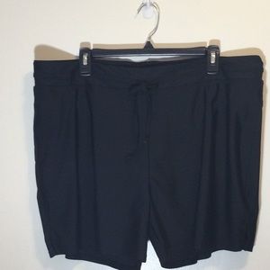Black swim shorts, size XXL, 20W
